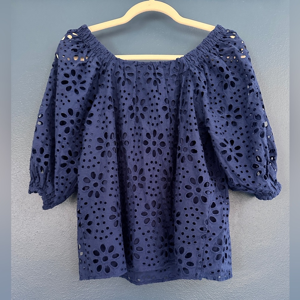 Lilly Pulitzer Blue Blouse Puff Sleeve Embellished - Picture 3 of 3